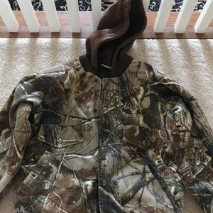 size medium youth hunting coat